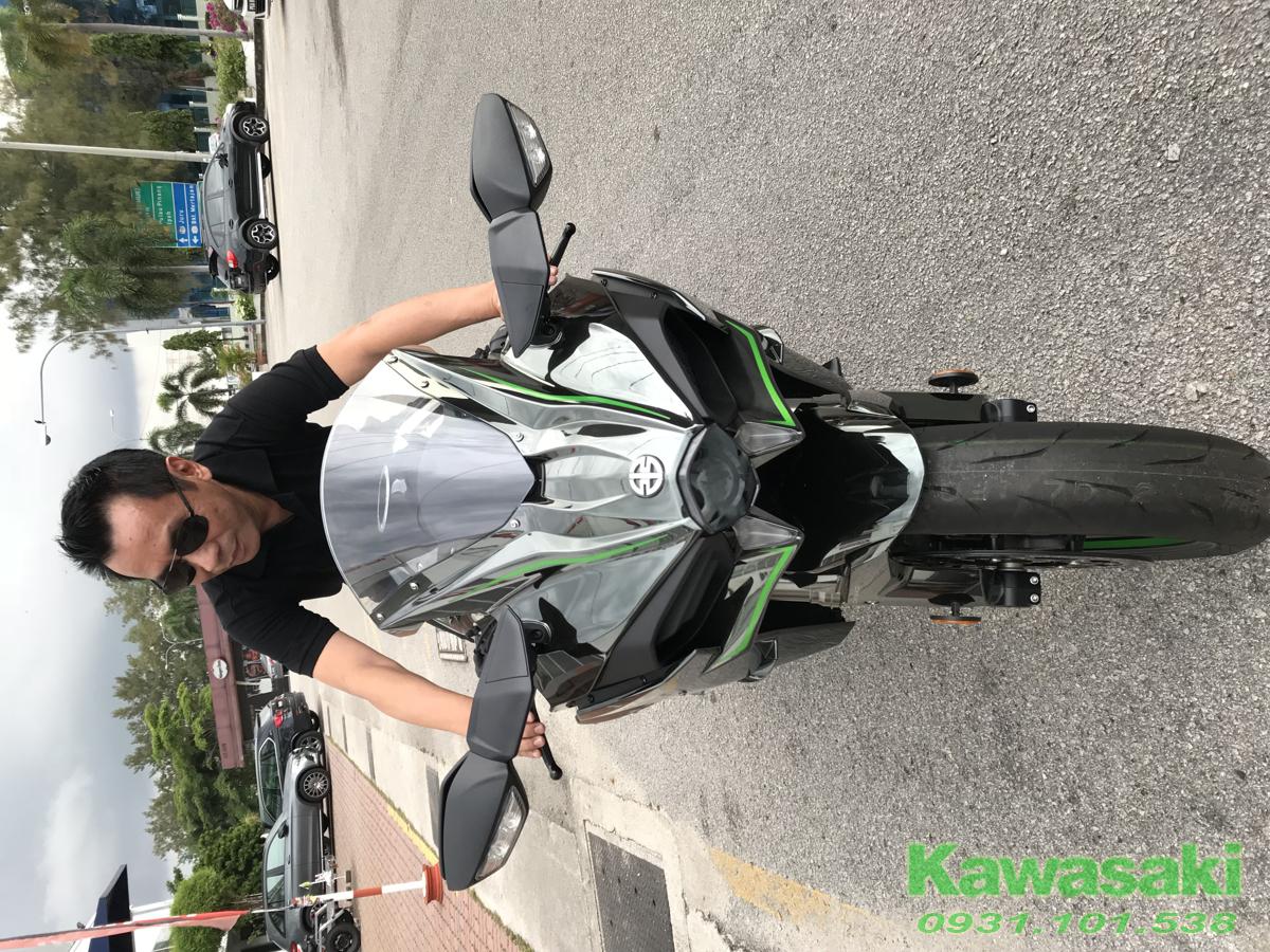 Kawasaki Ninja H2 hình
