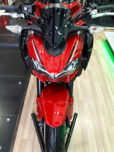 Kawasaki Z900 2019 ứng cử viên sáng giá