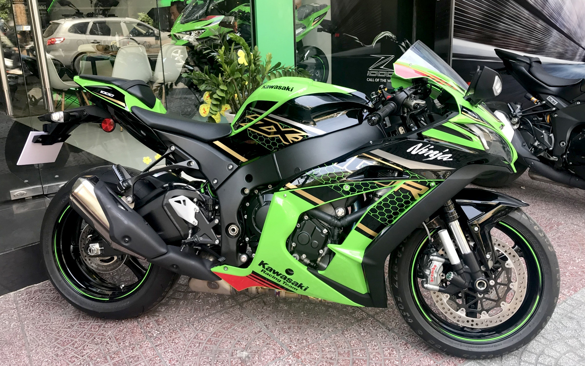 Kawasaki Ninja ZX10R KRT 2020 về Việt Nam giá từ 571 triệu đồng  Xe máy